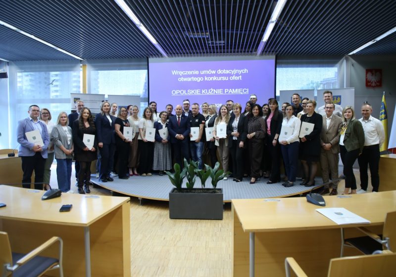 Opolskie Kuźnie Pamięci po raz pierwszy – umowy wręczone